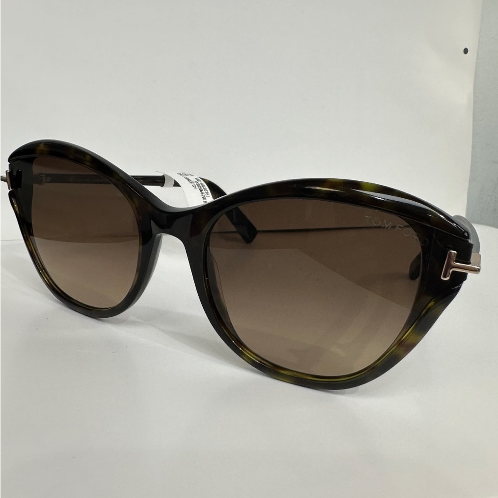 Tom Ford sunglasses new with tag and case